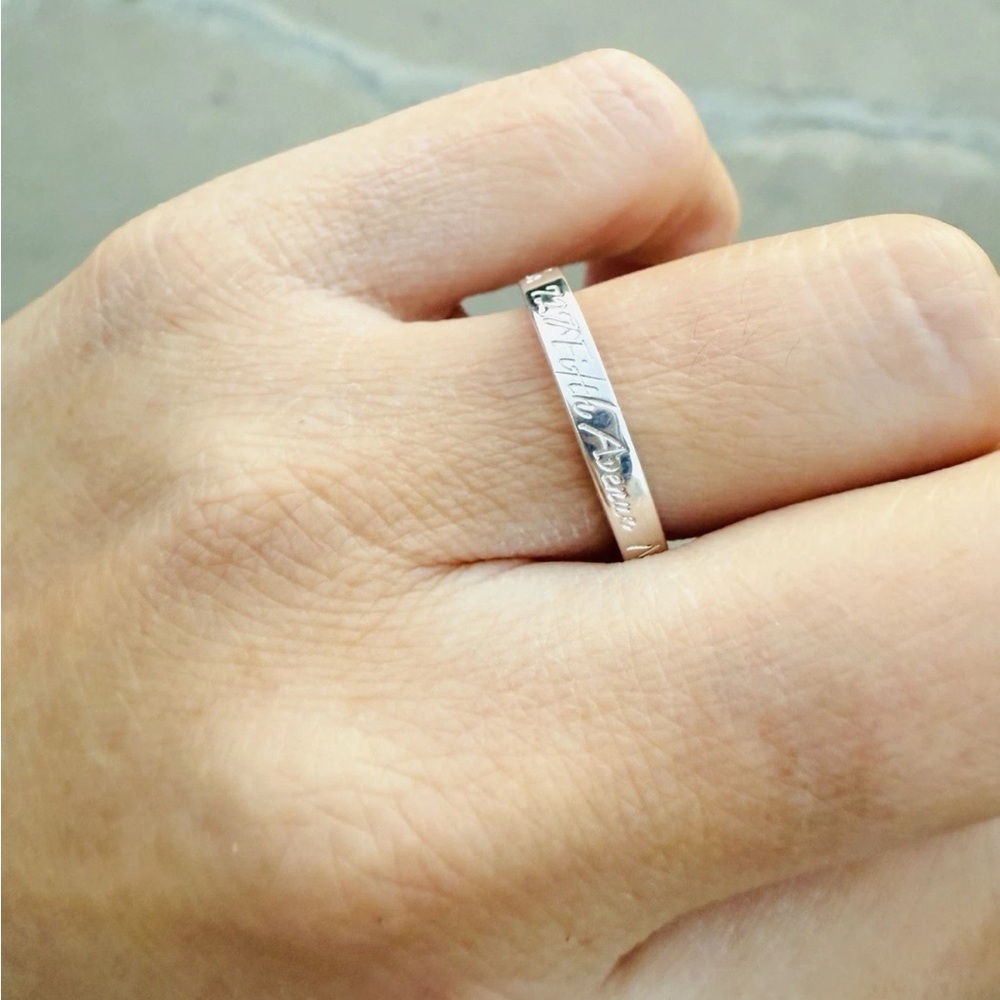 Tiffany & Co. Silver Engraved Band Ring on Blue 6.5 - Picture 3 of 11